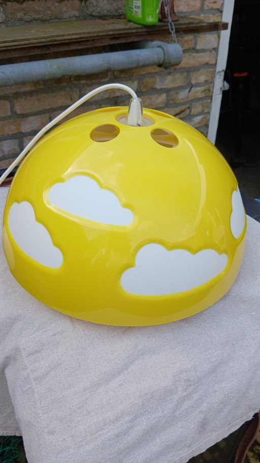 Lámpara Ikea Skojig Nubes Amarillas