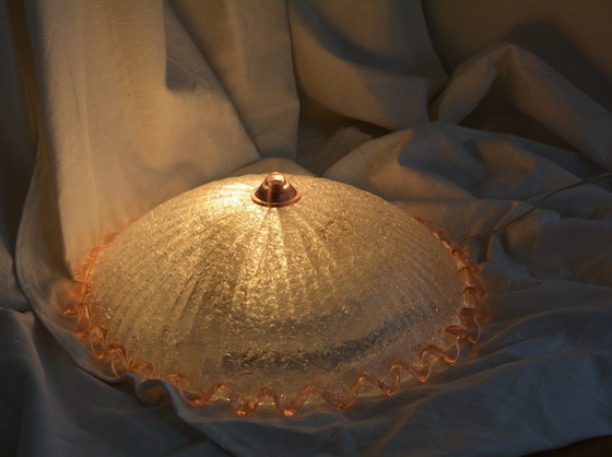 Image 1 of Vintage Murano glazen plafondlamp, roze gegolfde Italiaanse plafondlamp, jaren 1960-1970 Plafonnier