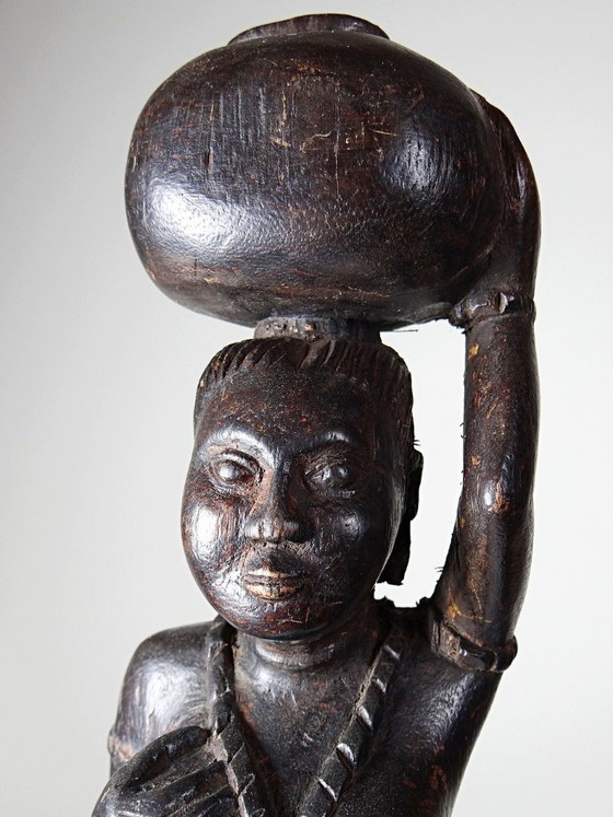 Image 1 of Statuetta africana vintage in legno intagliato, Africa occidentale, XX secolo