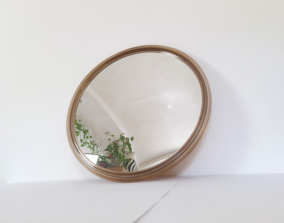 Image 1 of Miroir vintage marron / Miroir mural rond en plastique / Mid-Century Modern / Yougoslavie 1970
