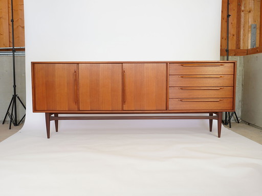 Buffet en teck vintage par Heinrich Riestenpatt pour RT Möbel Mid Century Design