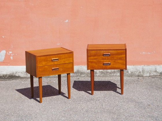 Set van 2 vintage Deense nachtkastjes uit 1960, teakhout – Wood (photo 3 of 12)