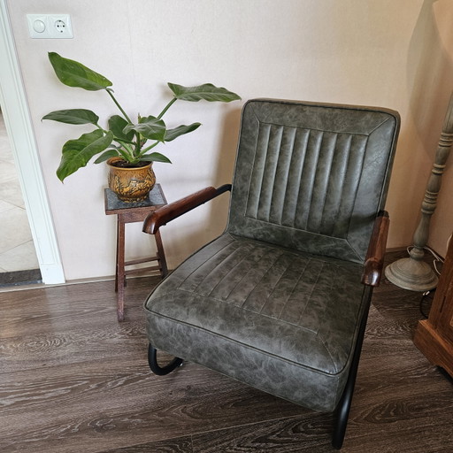 Retro chair