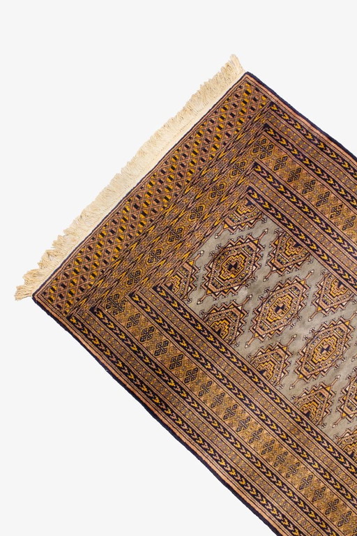 Antique Wool Persian Bokhara Rug with Grey-Brown Pattern – vloerkleden en tapijten (photo 2 of 6)