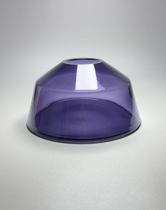 Image 1 of Hysteria France – Contemporary Art Glass Vase