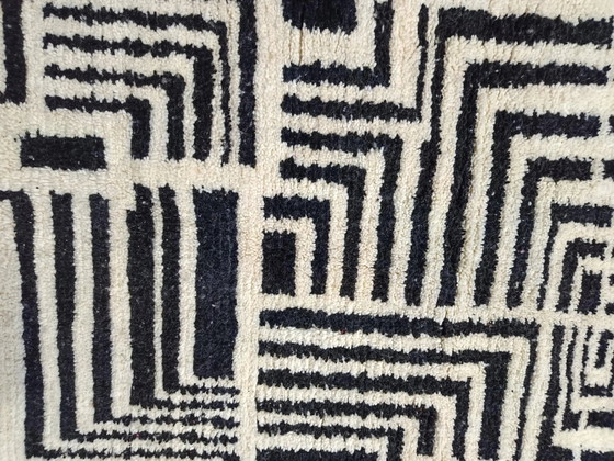 Tapis traditionnel fait main 250cm x 150cm Marocain – Wool (photo 9 of 13)