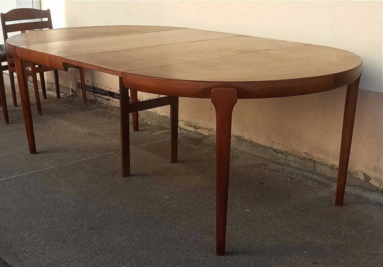 Table à manger 4 à 8 personnes + 4 chaises de Niels Vodder Années 60 – Salles à manger complètes, Wood, Skai (photo 13 of 29)