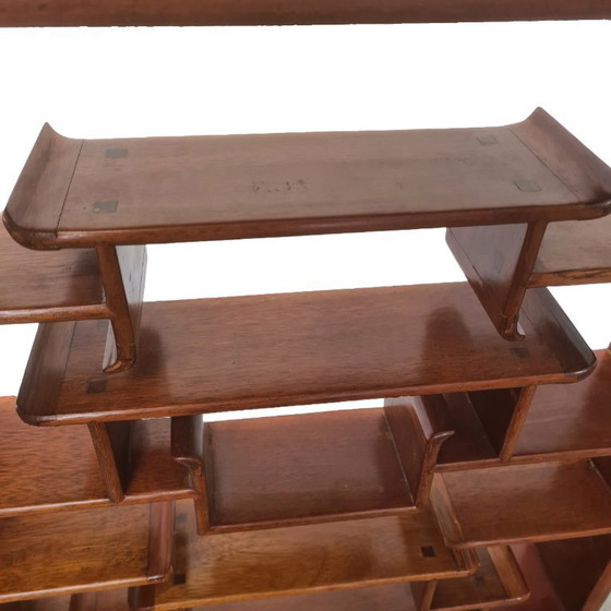 Image 1 of Chinees hardhouten etagère meubel, 2e helft 20e eeuw