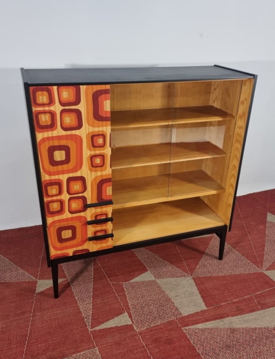 Image 1 of Vintage vitrinekast jaren 70