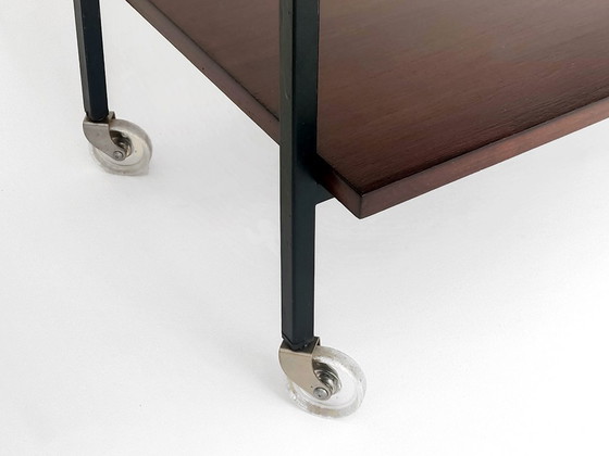 Image 1 of tavolino vintage con ruote