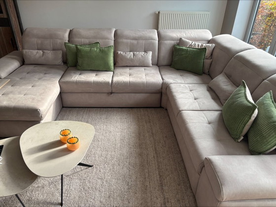 Image 1 of Luxurious soft leather-look corner sofa (U-shape) with sleeping function & storage space – almost new