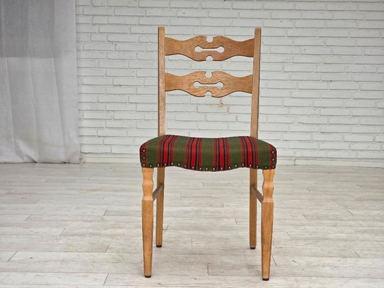 Image 1 of Set van 2 Deense eetkamerstoelen uit de jaren 70, meubelwol, massief eikenhout