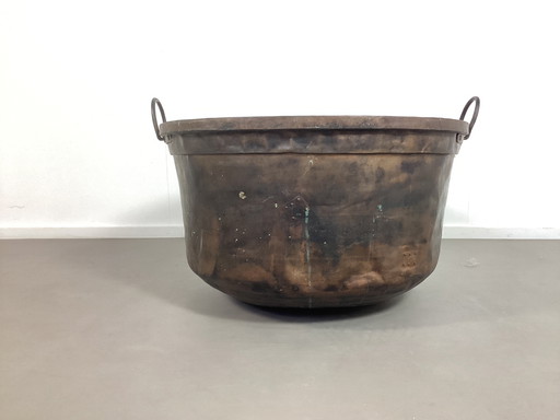 Huge 19th century French copper kettle with levers