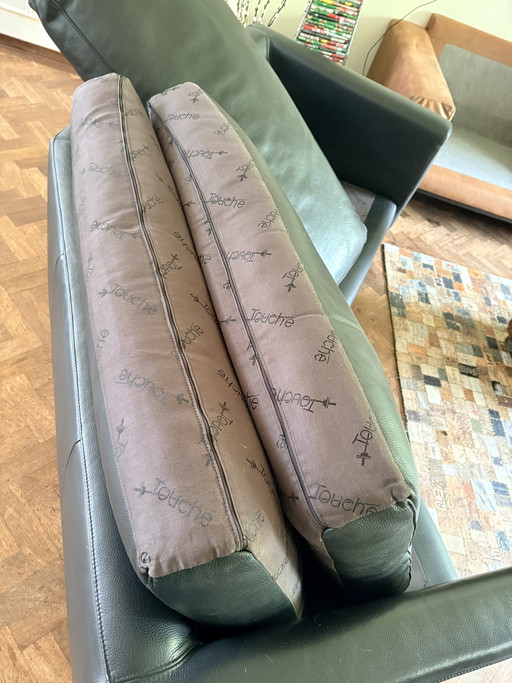 Divano angolare in pelle nera