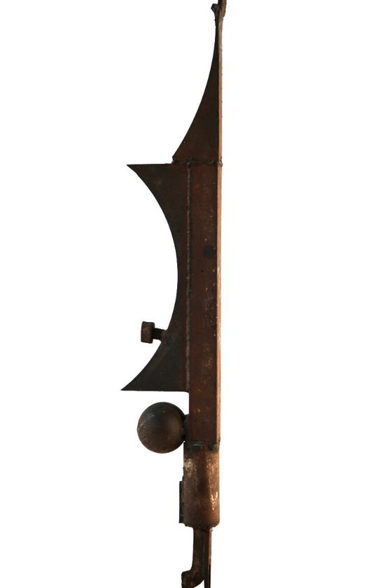 Image 1 of Escultura abstracta de hierro soldado del artista austriaco Edwin Neyer, firmada E.N. y fechada en 1973.