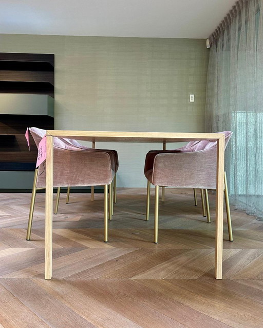 Slim dining table – Arco