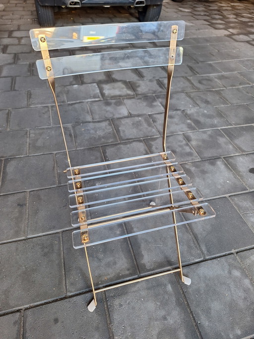 2 folding chairs "The Invisibles" by Yonel Lebovici