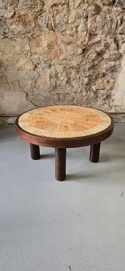 Raymonde Le Duc (geb. 1929) – Couchtisch aus Keramik und Holz, Vallauris, um 1960
