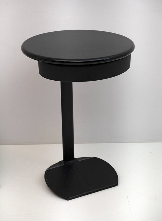 Image 1 of Design Studio Kairos Tavolino moderno italiano "Servese" per B&B Italia, 1980