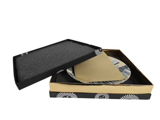 Image 1 of Piero Fornasetti - calendario in porcellana - firmato - edizione limitata - 2016