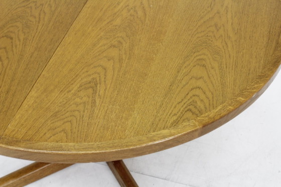 Vintage Danish Large Round Extendable Dining table 1960s – Wood (photo 5 of 8)