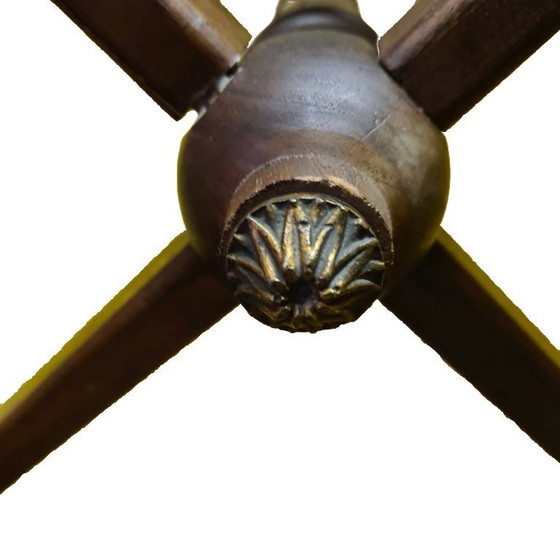 Image 1 of Lámpara colgante francesa de madera con cabezas de águila de alrededor de 1900