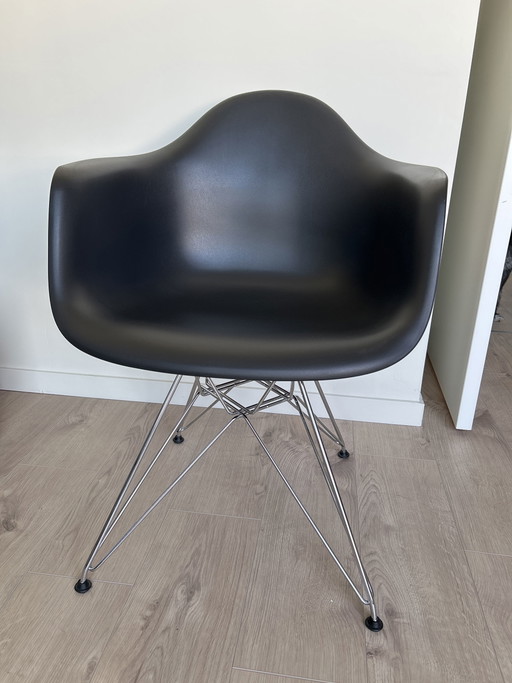 Poltrona Eames Vitra