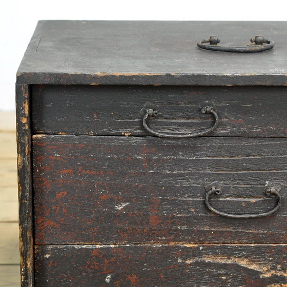 Image 1 of Small Japanese chest of drawers, circa 1900