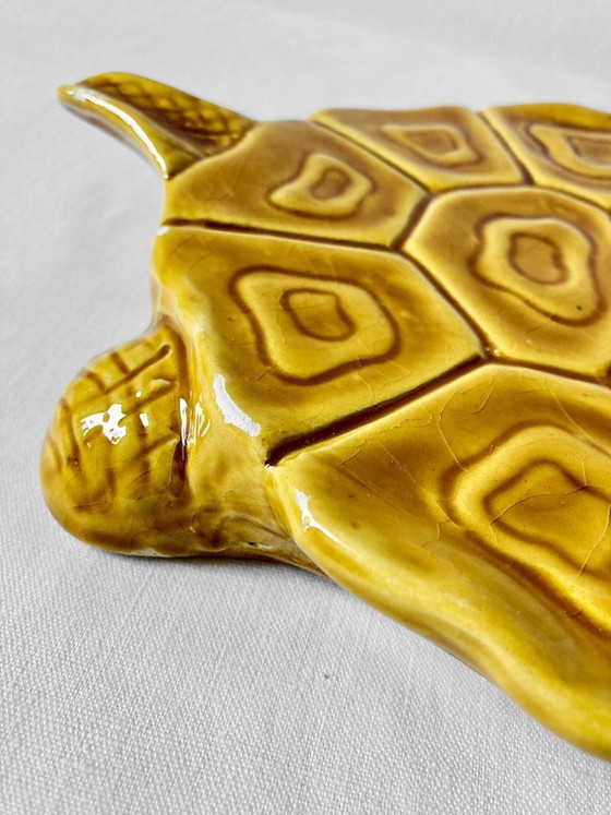 Large mustard yellow earthenware turtle dish, vintage 1950s-1970s – Table accessories, Ceramic (photo 11 of 12)