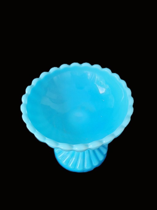 Pukeberg - Ciotola opalina blu su piede