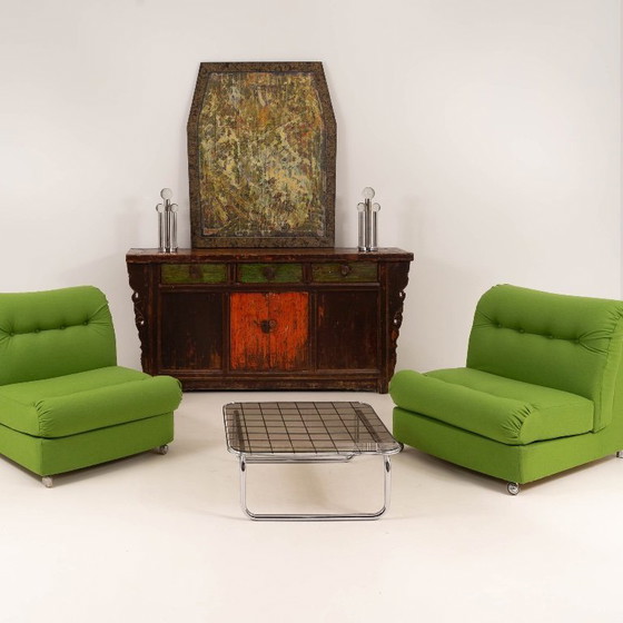 Image 1 of Poltrona bassa vintage – rivestita