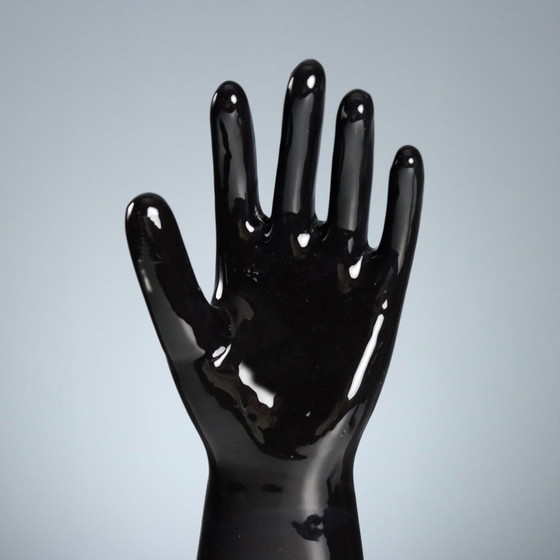 Image 1 of Sechs Pirelli Porzellan-Handschuhformen für Lungavilla