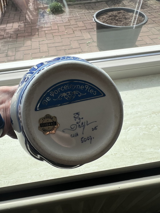 Image 1 of Brocca dipinta a mano Royal Porceleyne Fles di Delft.