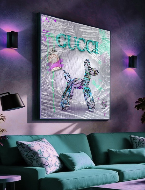 Image 1 of Beperkt: Wrapped Woof - Gucci X Keith Haring Editie | 140 X 140 Cm | 2025 (Ori, 1983)
