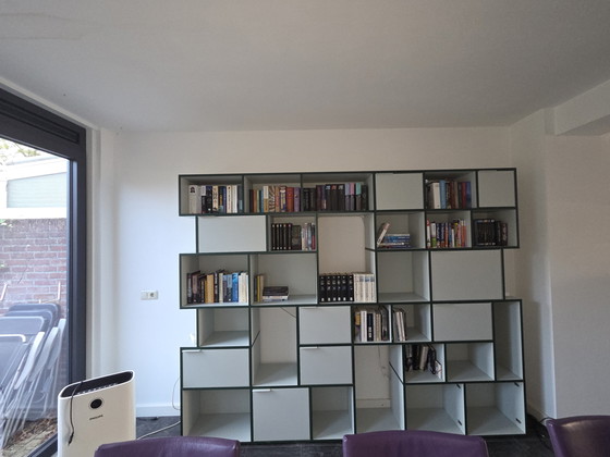 Image 1 of Armario de diseño