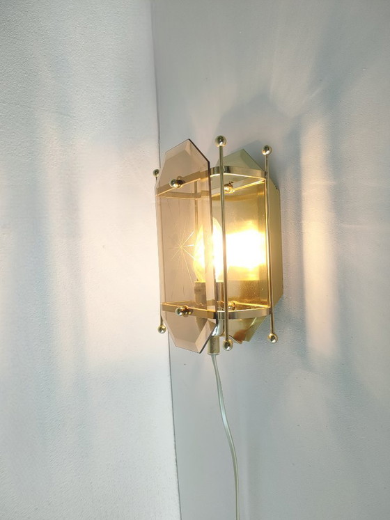 Image 1 of Vintage Scandinavian 1970s 'Hollywood Regency style golden' wall lamp
