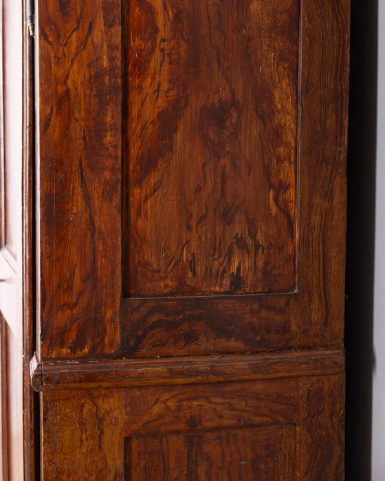 Armadio classico piemontese in noce del primo Settecento – Legno (photo 13 of 22)