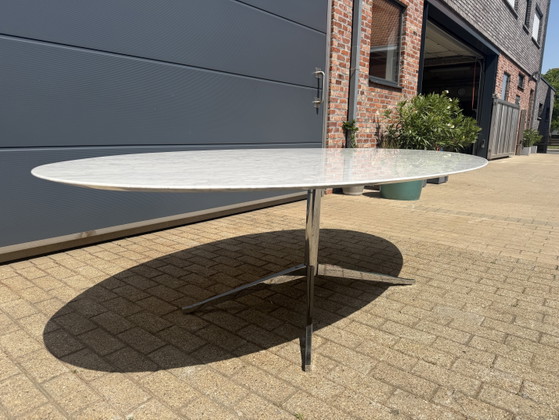 Original Oval Florence Knoll Dining Table (244x137cm) Carrara New condition!! – Chrome, Marble (photo 2 of 15)