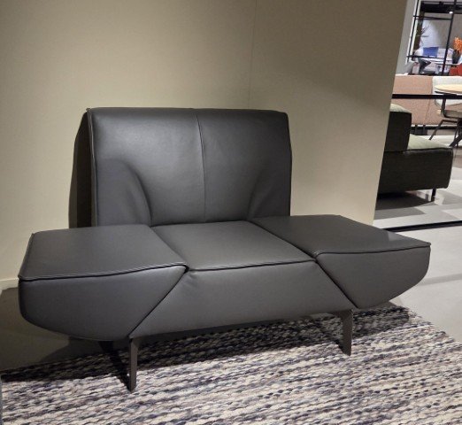 Jori Pacific Pure Armchair (photo 5 of 5)
