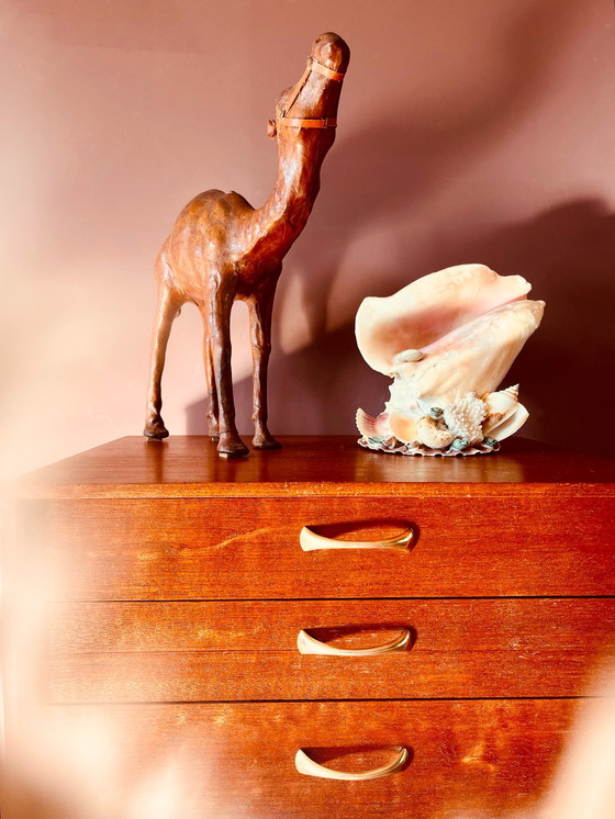 Image 1 of Vintage besteklade op pootjes