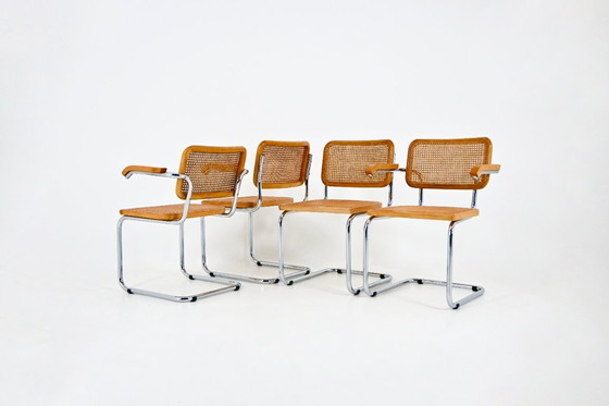 Image 1 of Eetkamerstoelen Stijl B32 van Marcel Breuer, Set van 4
