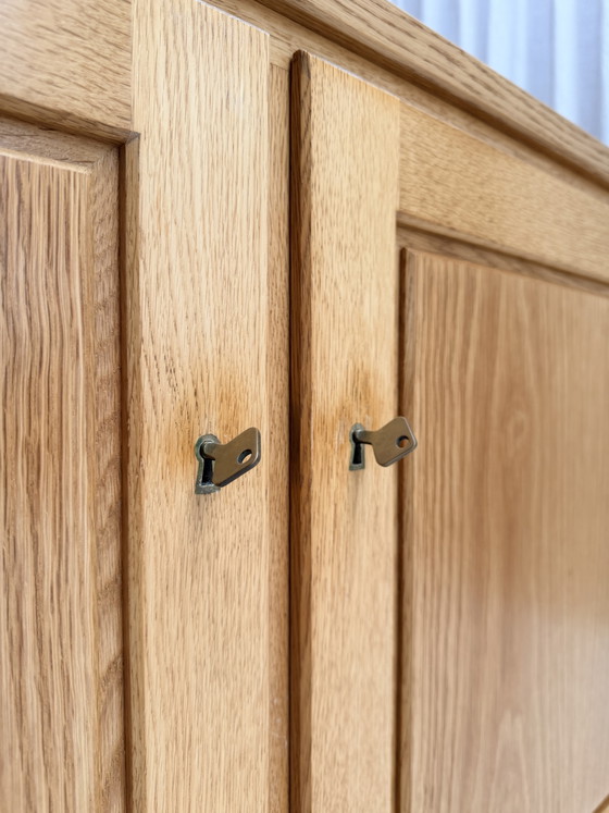 Credenza in rovere biondo, Jos De Mey, Van Den Berghe-Pauvers, Gand, Belgio, anni '70 – Credenze, Wood (photo 6 of 15)