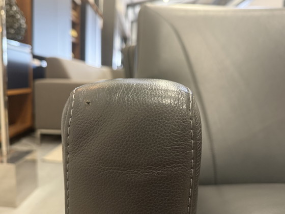 Image 1 of Leolux Evidence Dolcinea Fauteuil grijs leer 