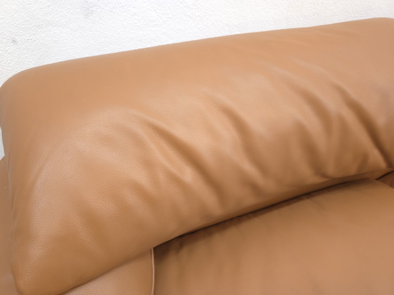 Image 1 of Canapé Cassina Maralunga avec pouf, canapé en cuir, pouf en cuir, cognac