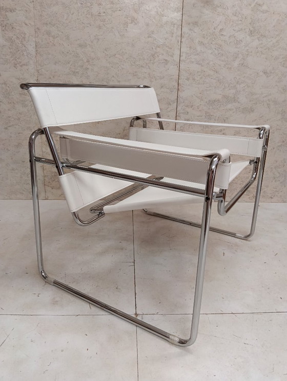 KNOLL Studio Poltrona WASSILY B3 NUOVA, in Cuoio Bianco – Poltrone, Leather (photo 34 of 83)