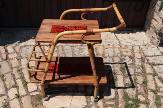 Image 1 of Mesa de servicio/rueda de ratán y cerámica de Audoux Minet, 1950