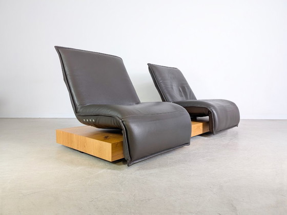 Image 1 of Divano Koinor Free Motion Edit Design Divano in pelle marrone con travi in ​​rovere