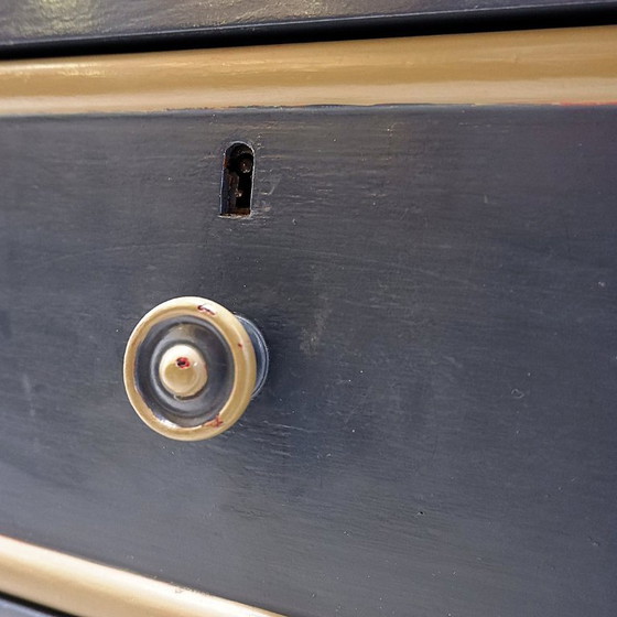 Image 1 of Vintage tweedelige kast van grijs gelakt hout - verkrijgbaar als set van twee (A)