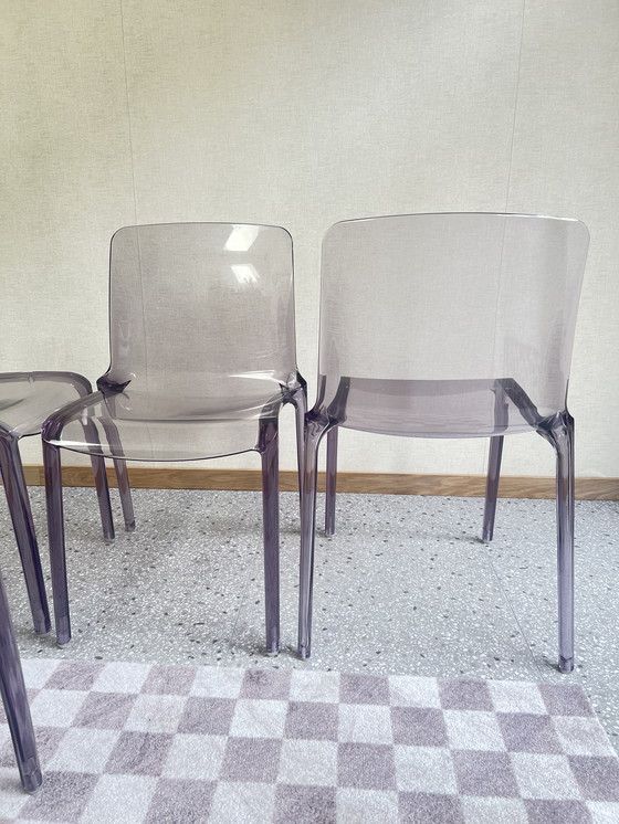 Image 1 of Juego de 4 sillas Casprini de plexiglás morado modelo Tiffany
