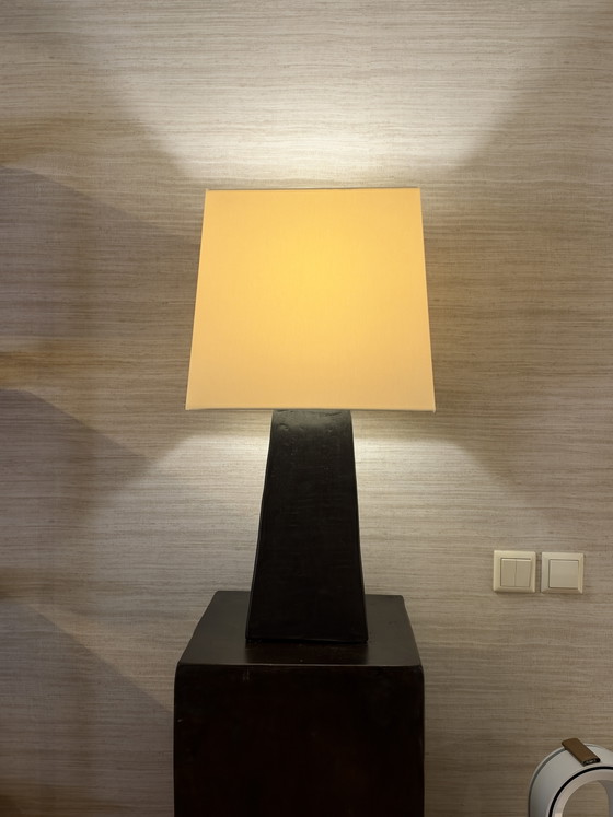 Ceramic table lamp Jan des Bouvrie | Het Arsenaal, Cotton, Black (photo 3 of 8)
